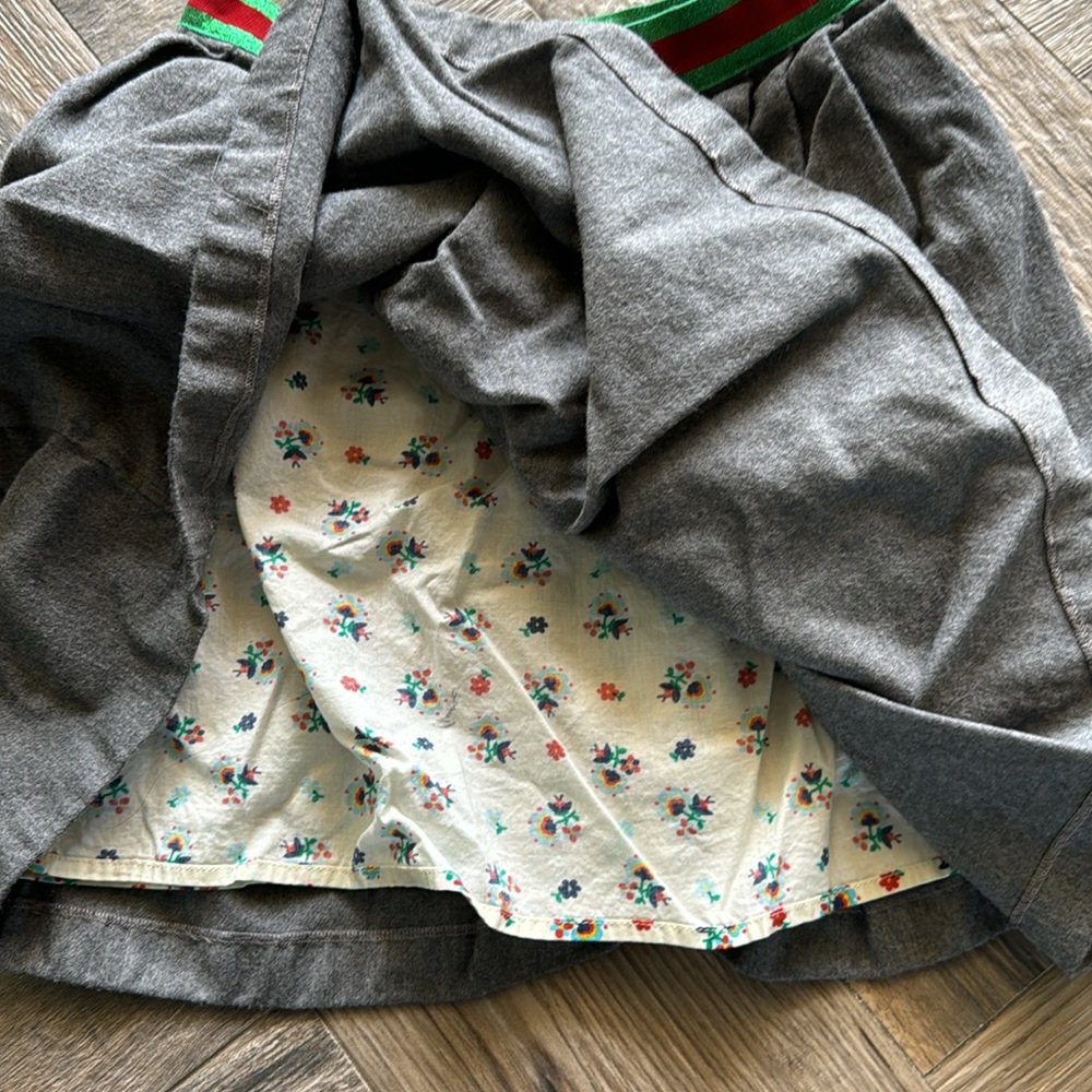 Gucci Skirt w/strechy metallic waistband - Picture 5 of 6